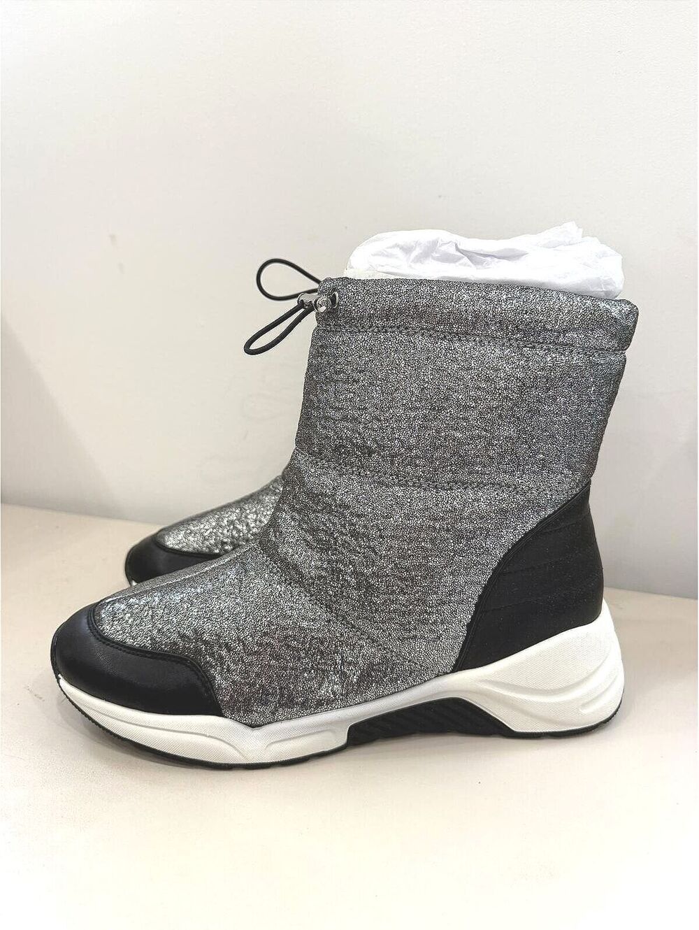 Paolo GILLIE-L Silver and Black Winter Boots Size 10 M